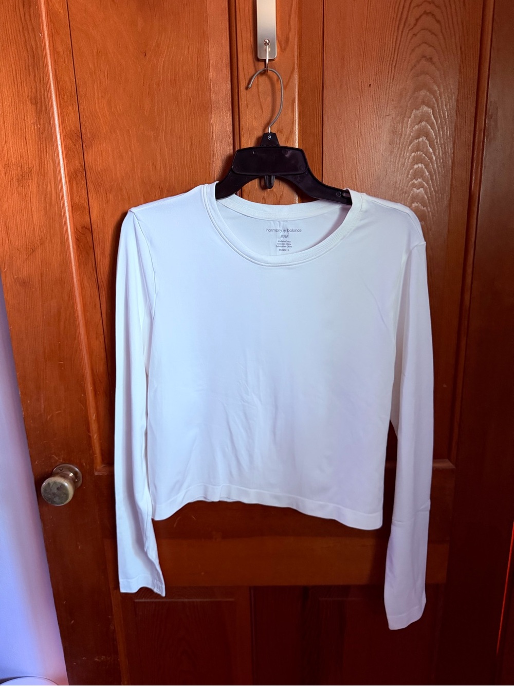 New Balance Women's White Long Sleeve Crew Tee Top